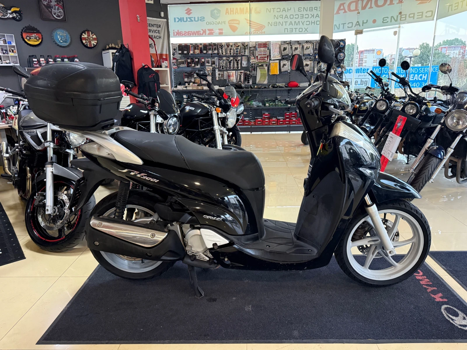 Honda Sh 300I - изображение 3