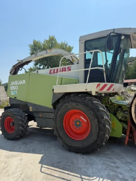      Claas Jaguar 850