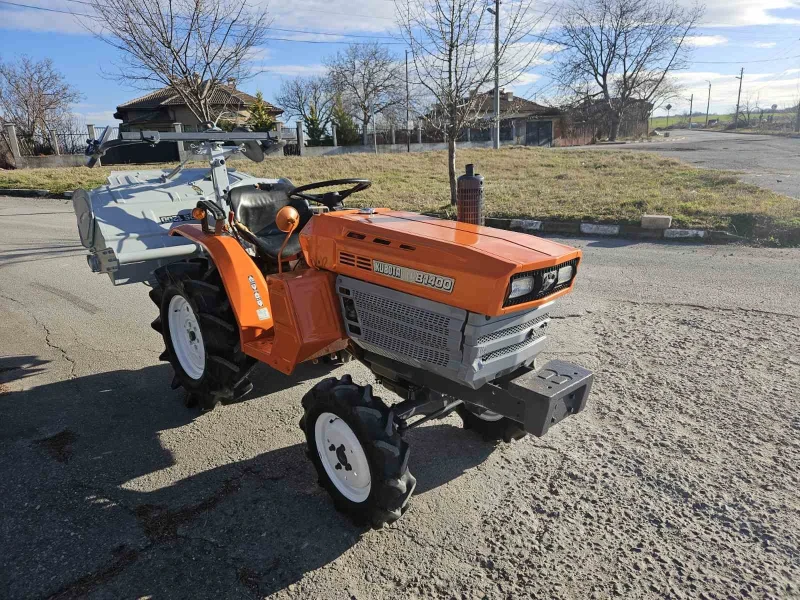 Трактор Kubota B1400, снимка 1 - Селскостопанска техника - 48630373