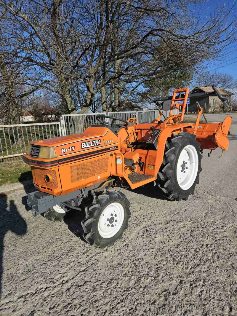 Трактор Kubota B1400, снимка 2 - Селскостопанска техника - 48630373