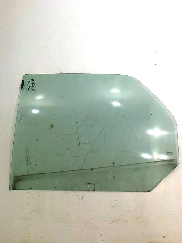 стъкло странично задно ляво за Рено Сценик rx (1)