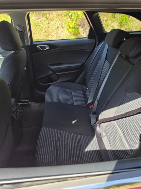 Kia Ceed Executive benzin, снимка 10