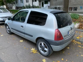 Renault Clio 1.6 16V 107коня, снимка 2