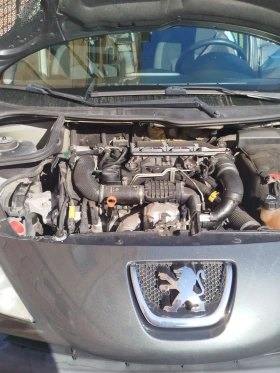 Peugeot 206 Лек - 2500 € / 4889.57 лв. - 35353687 7