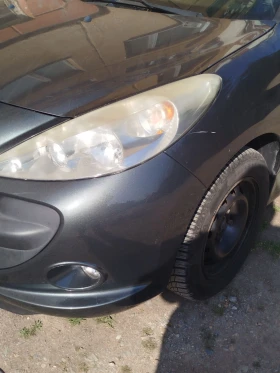 Peugeot 206 Лек - 2500 € / 4889.57 лв. - 35353687 15