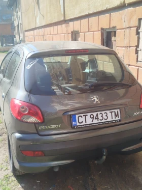 Peugeot 206 Лек - 2500 € / 4889.57 лв. - 35353687 14