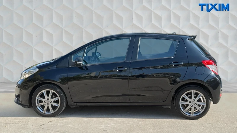 Toyota Yaris SOL PANORAMA, снимка 3 - Автомобили и джипове - 47378003