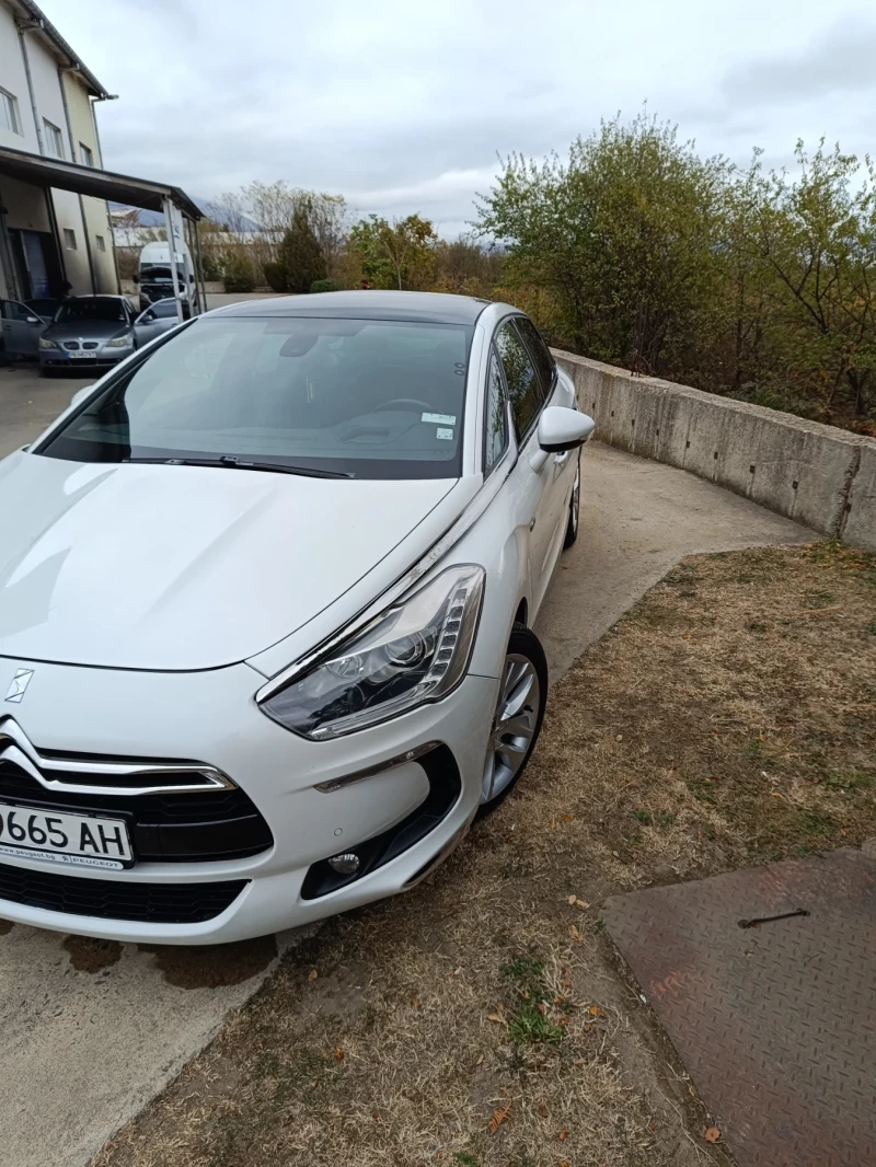 Citroen DS5, снимка 1 - Автомобили и джипове - 48032729