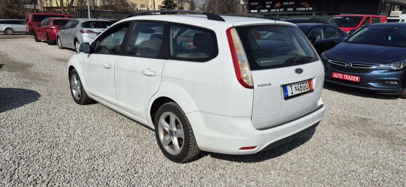 Ford Focus 2.0-145кс.КЛИМА, снимка 9 - Автомобили и джипове - 49297911