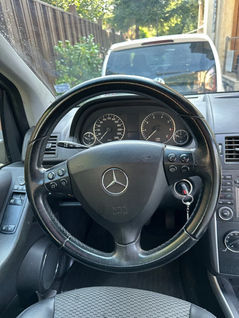Mercedes-Benz A 200 Mercedes A200  Avantgarde - Внос от Германия, снимка 9 - Автомобили и джипове - 52350581