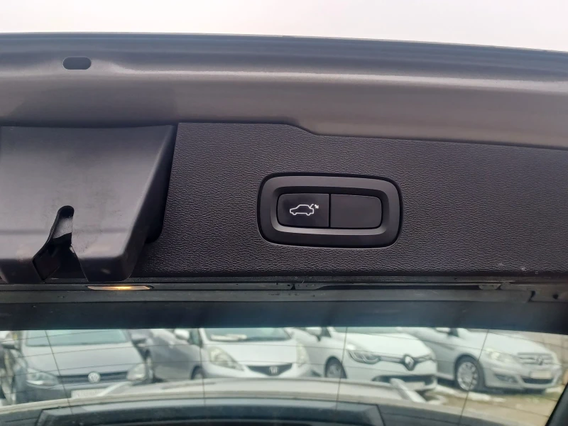 Volvo V60 2.0, снимка 15 - Автомобили и джипове - 53198775
