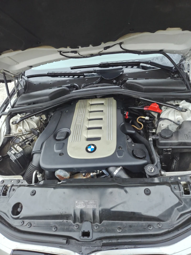 BMW 525, снимка 12 - Автомобили и джипове - 53218201