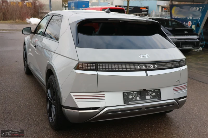 Hyundai Ioniq 5 UNIQ/325HP/4WD/PANO/360/MEMO/HUD/LED/CPLAY/719g, снимка 3 - Автомобили и джипове - 53243099
