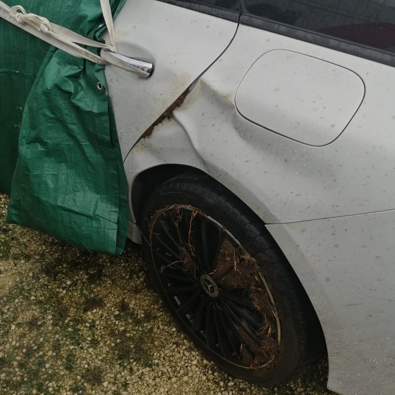 Mercedes-Benz CLA 200 2.2D 50000km, снимка 4 - Автомобили и джипове - 53357223