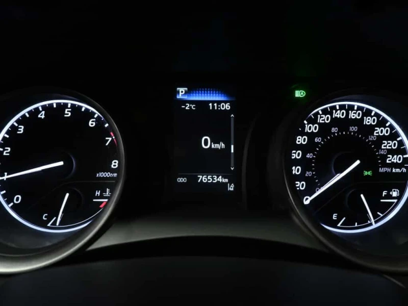 Toyota Camry * SE Leather Heated Seats Radar Cruise * CARFAX * , снимка 11 - Автомобили и джипове - 53515677