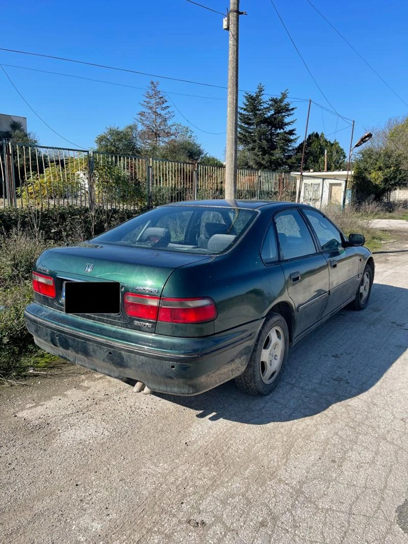 Honda Accord 2.0, снимка 2 - Автомобили и джипове - 34575275