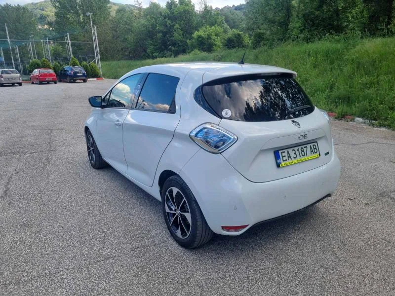 Renault Zoe  - изображение 8