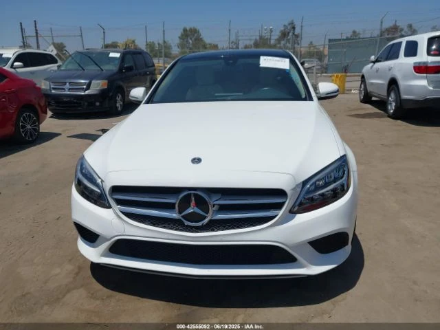 Mercedes-Benz C 300  - изображение 2