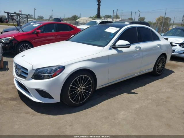 Mercedes-Benz C 300  - изображение 3