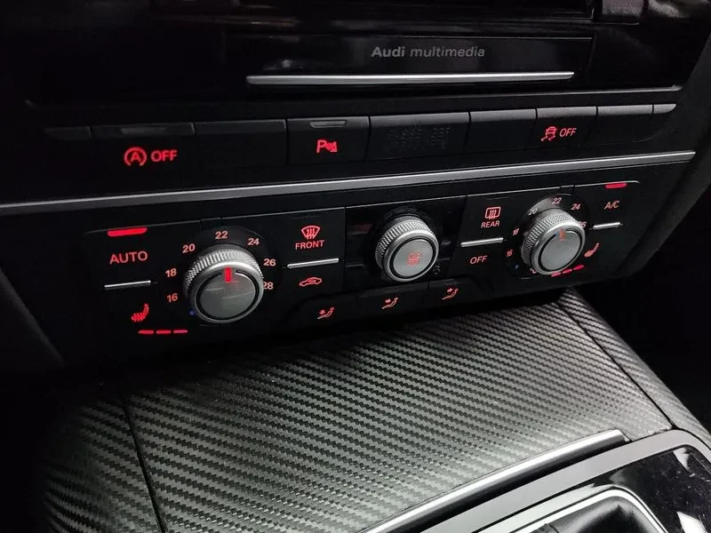 Audi A6, снимка 16 - Автомобили и джипове - 52611203