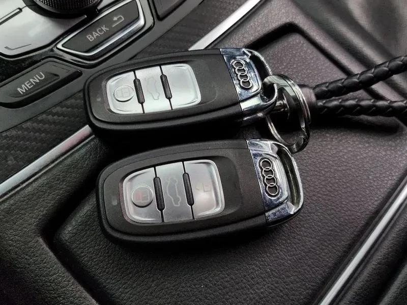 Audi A6, снимка 15 - Автомобили и джипове - 52611203