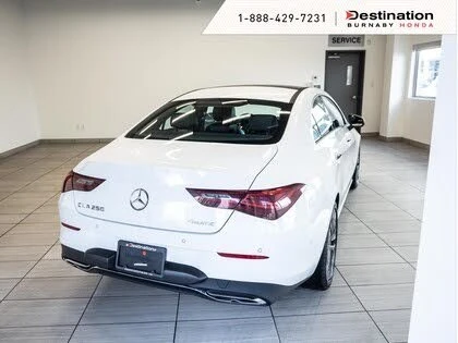 Mercedes-Benz CLA 250 4MATIC* AвтоКредит * (ЦЕНА ДО БГ), снимка 7 - Автомобили и джипове - 54416713