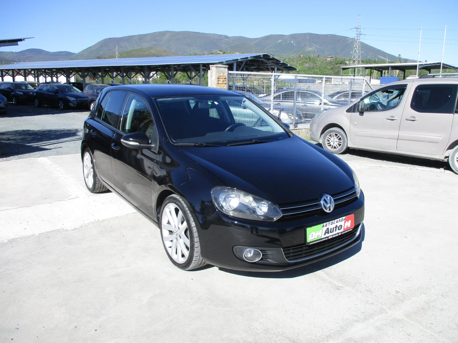 VW Golf 2.0TDI/140кс./АВТОМАТИК/КАТО НОВА/ - изображение 2