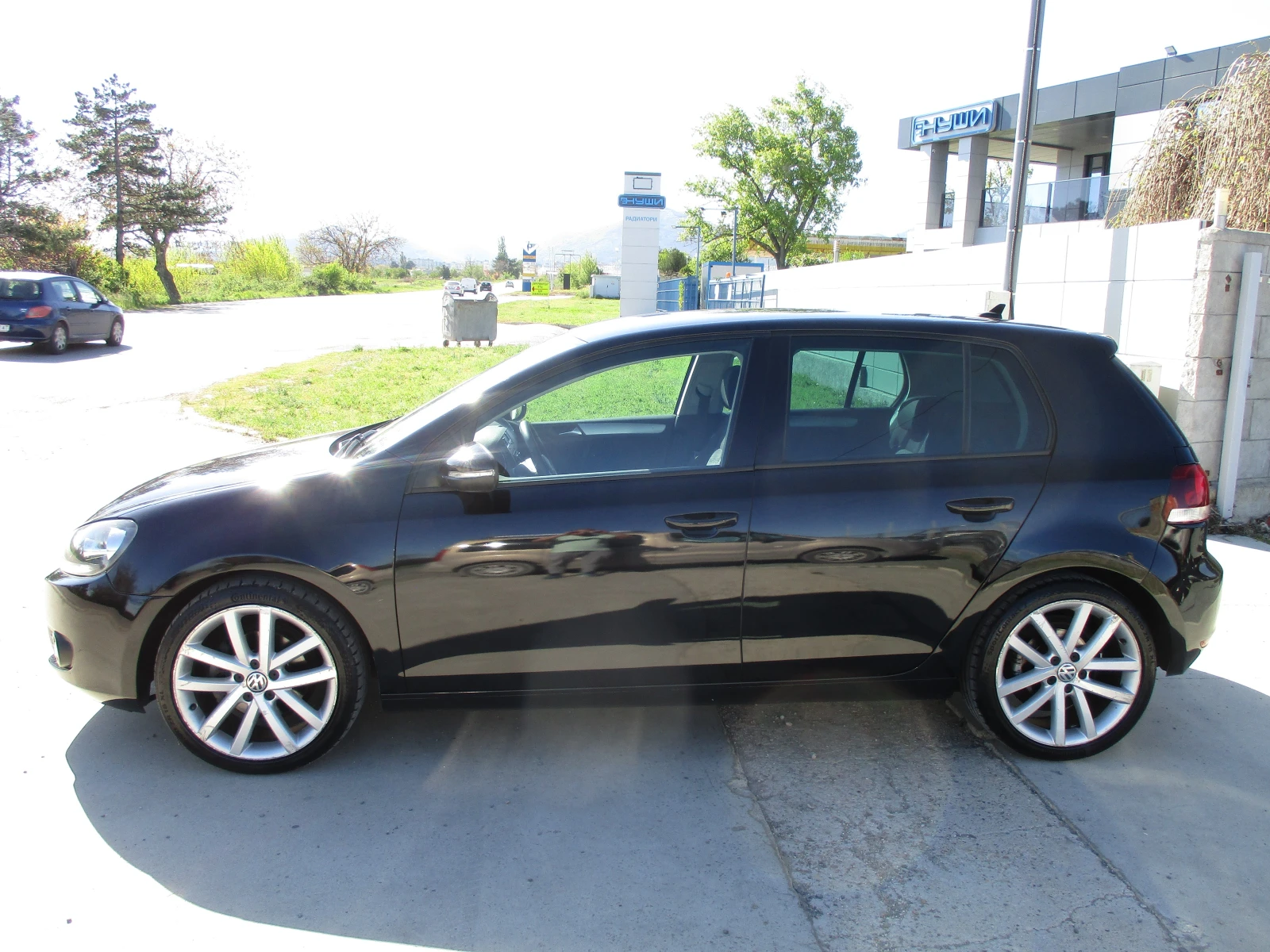VW Golf 2.0TDI/140кс./АВТОМАТИК/КАТО НОВА/ - изображение 7