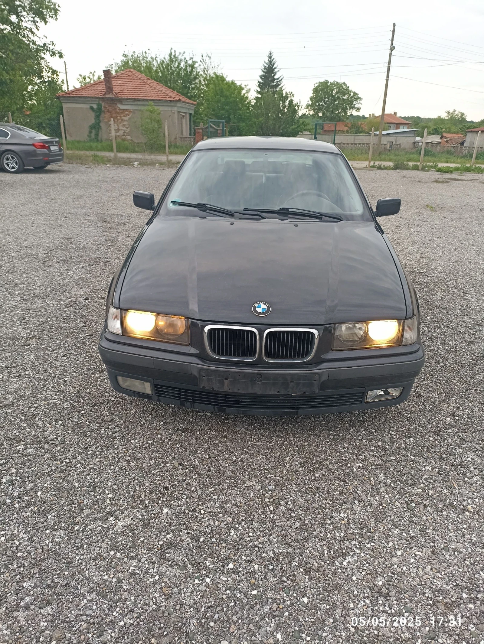 BMW 316 STD - изображение 2
