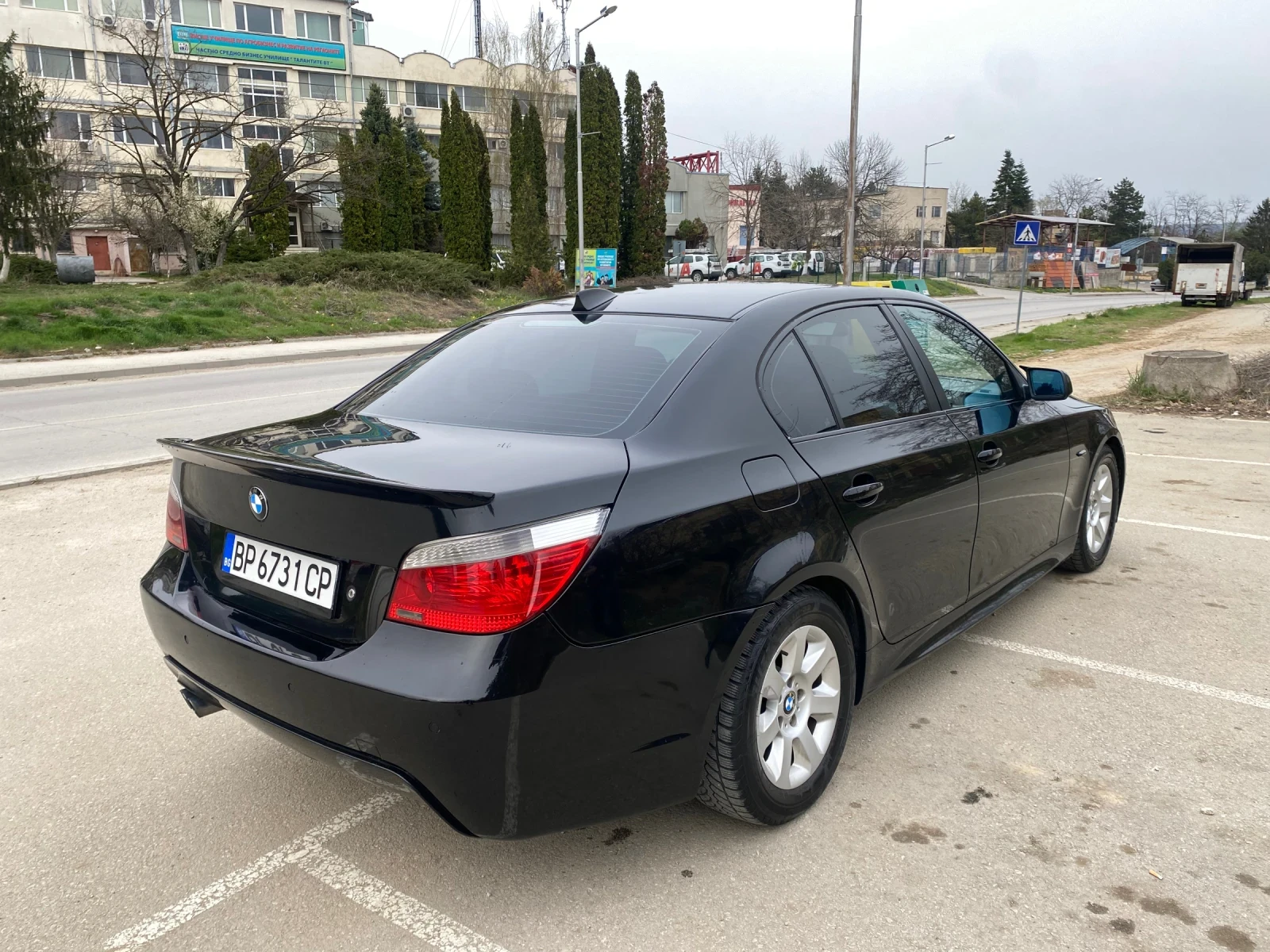 BMW 530 Е60 - изображение 3