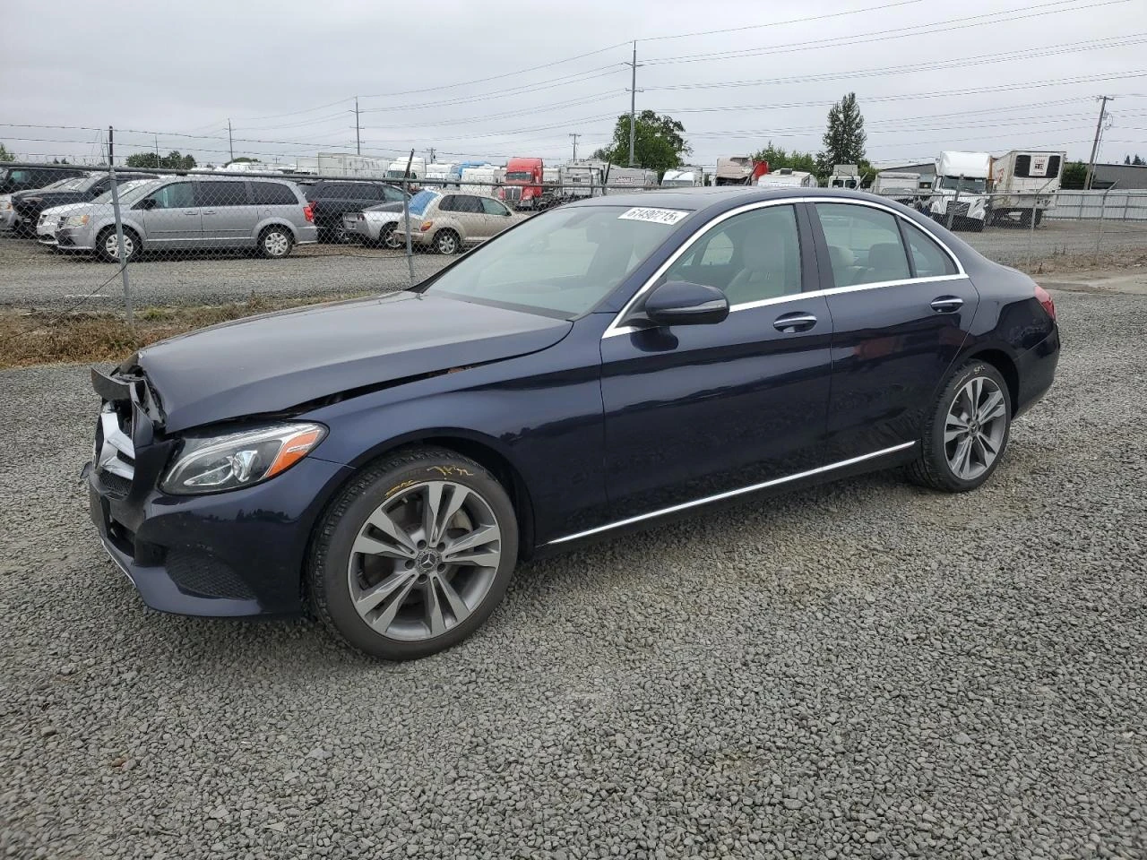 Mercedes-Benz C 300 4MATIC - изображение 4