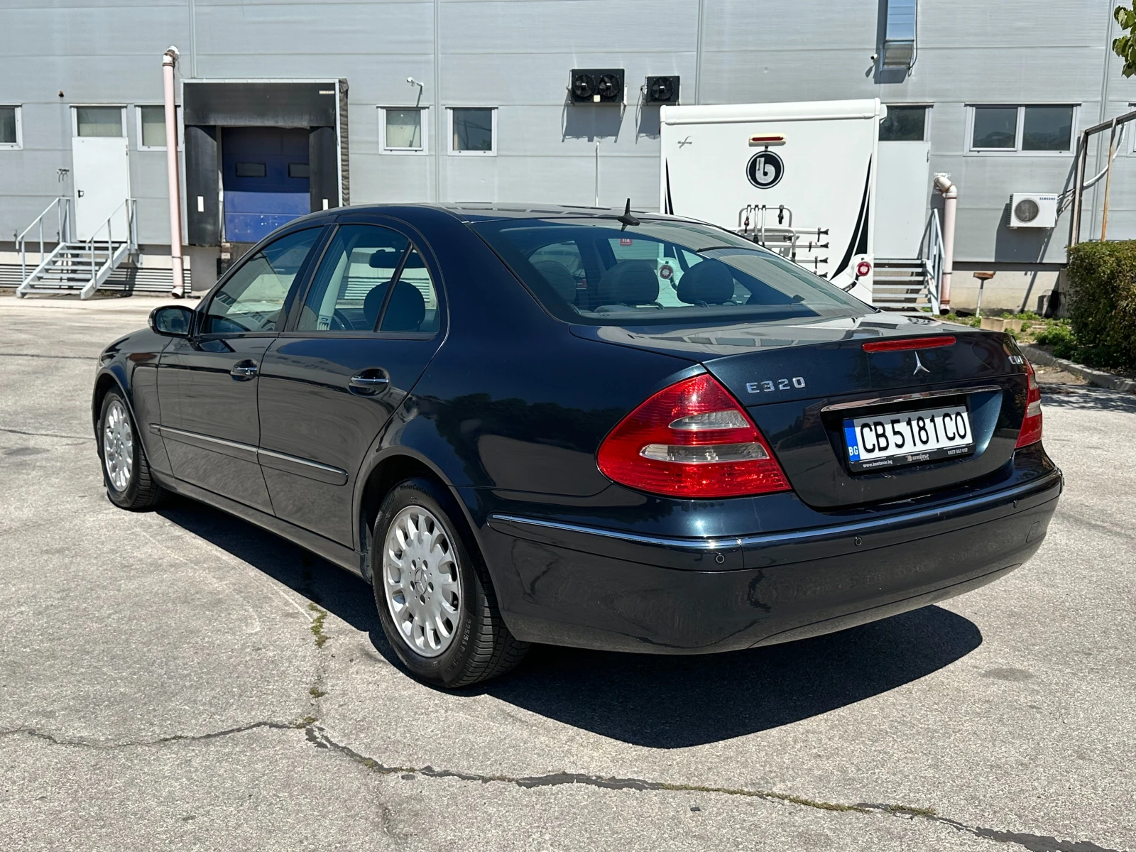 Mercedes-Benz E 320 3.2d 204 к.с. - изображение 3