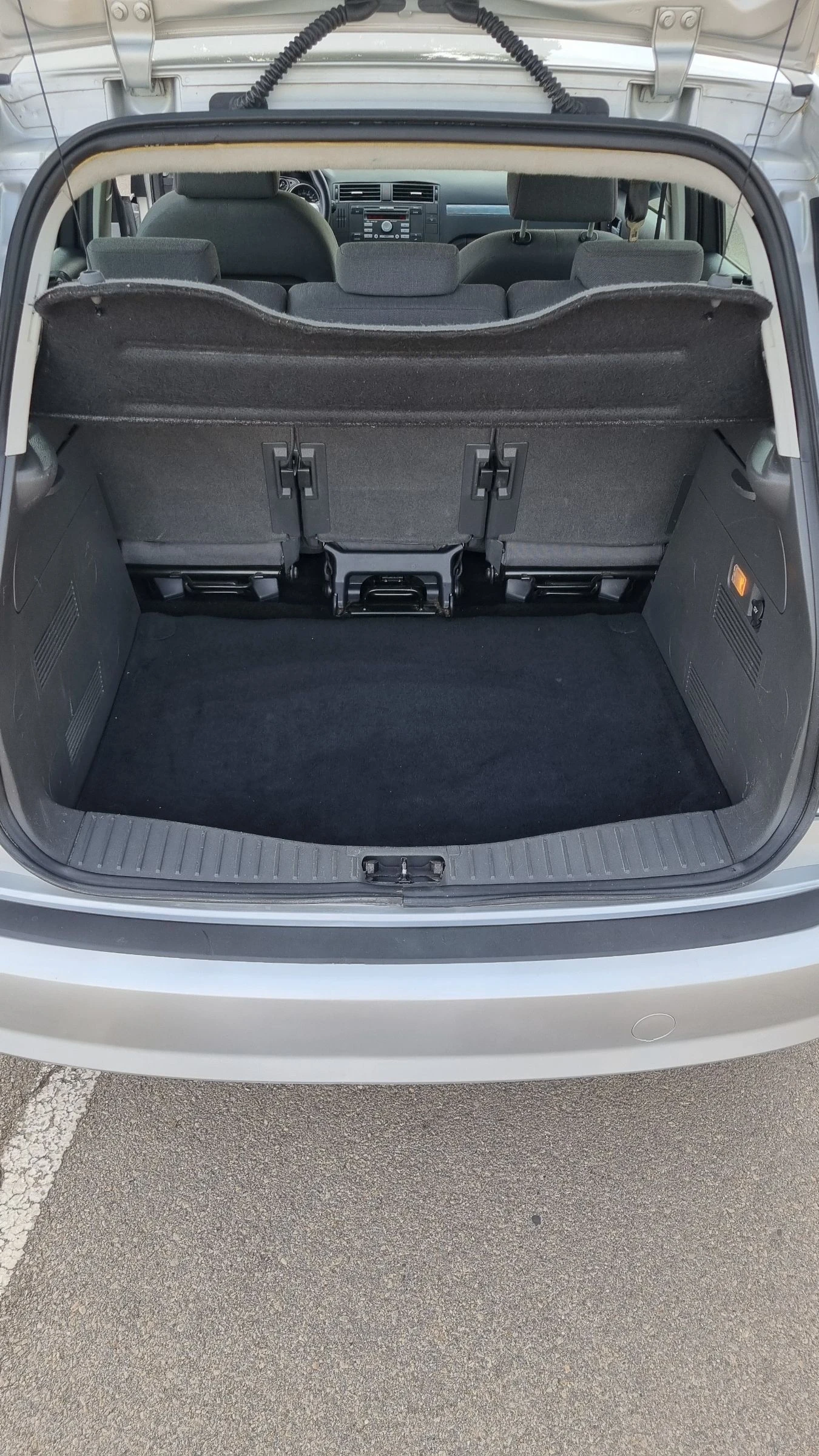 Ford C-max 1.6i 101к.с. - изображение 6