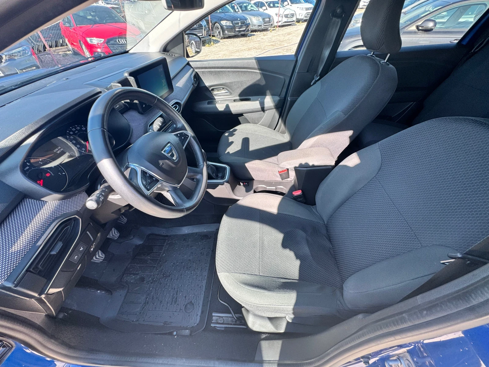 Dacia Jogger Benzin/gaz 6+ 1 гаранционен - изображение 9