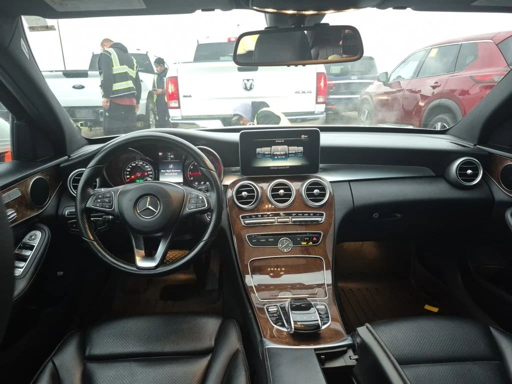 Mercedes-Benz C 300 * CARFAX * БЕЗ ПЪРВОНАЧАЛНА ВНОСКА - изображение 8