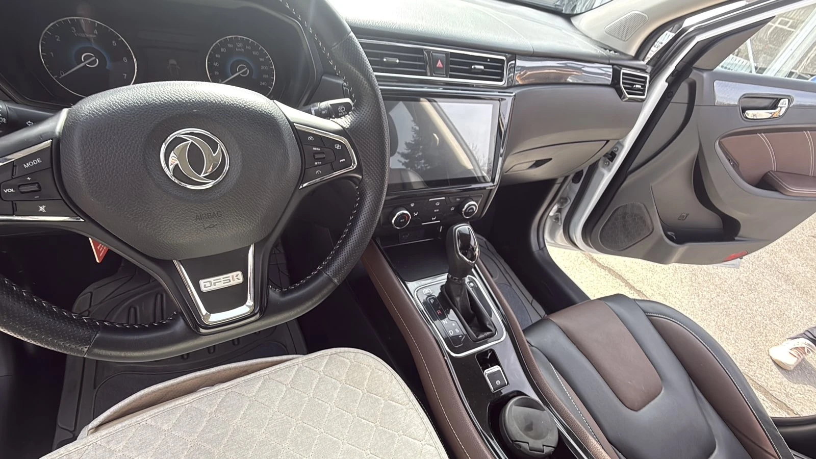 DONGFENG 580 1.5 T | Mobile.bg � ����������� 11