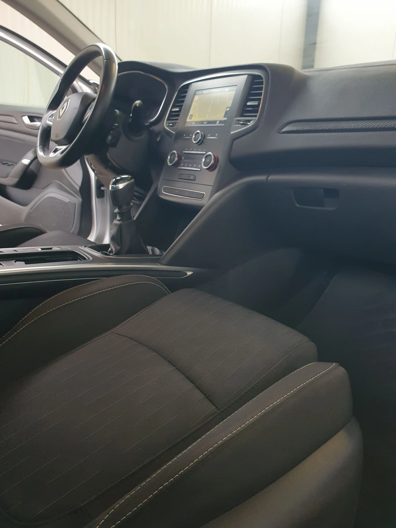 Renault Megane | Mobile.bg � ����������� 17