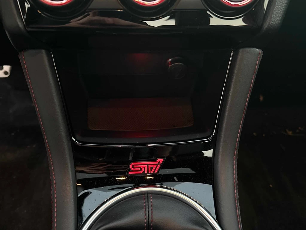 Subaru WRX * STI Limited Manual w/Lip Spoiler * CARFAX * ���  | Mobile.bg � ����������� 13