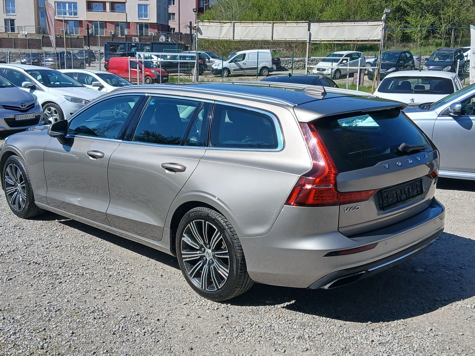 Volvo V60 2.0, снимка 5 - Автомобили и джипове - 53198775