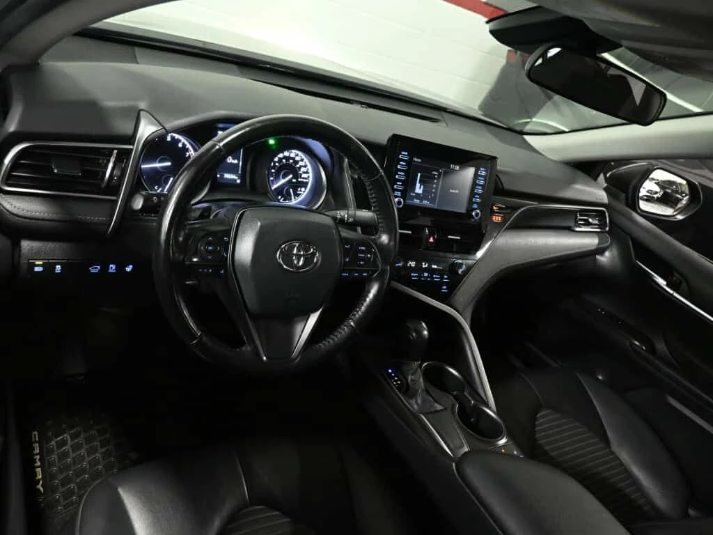 Toyota Camry * SE Leather Heated Seats Radar Cruise * CARFAX *  - изображение 9