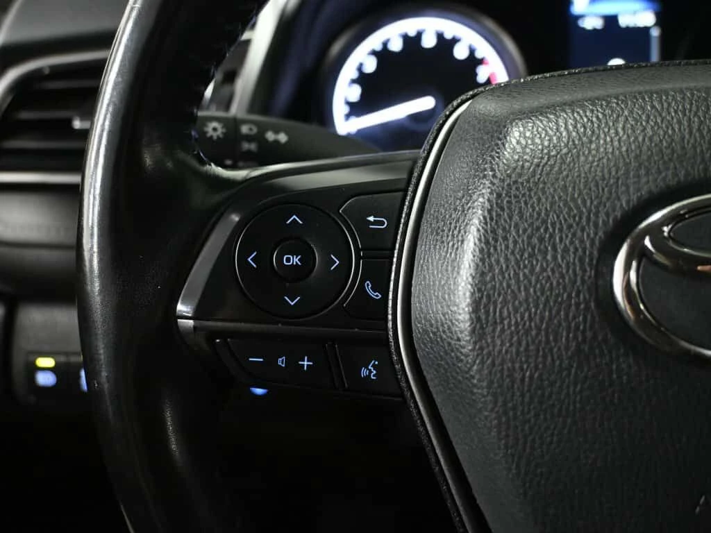 Toyota Camry * SE Leather Heated Seats Radar Cruise * CARFAX *  | Mobile.bg � ����������� 12