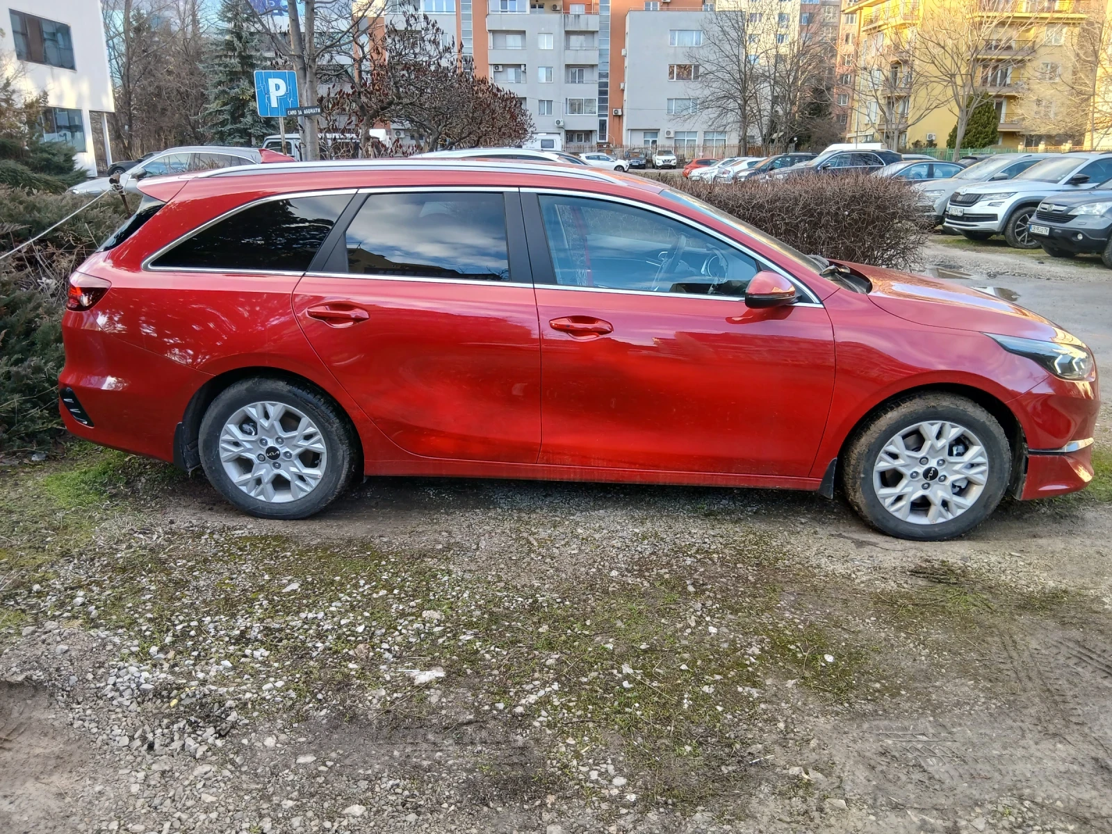 Kia Ceed Executive benzin, снимка 4 - Автомобили и джипове - 53613834