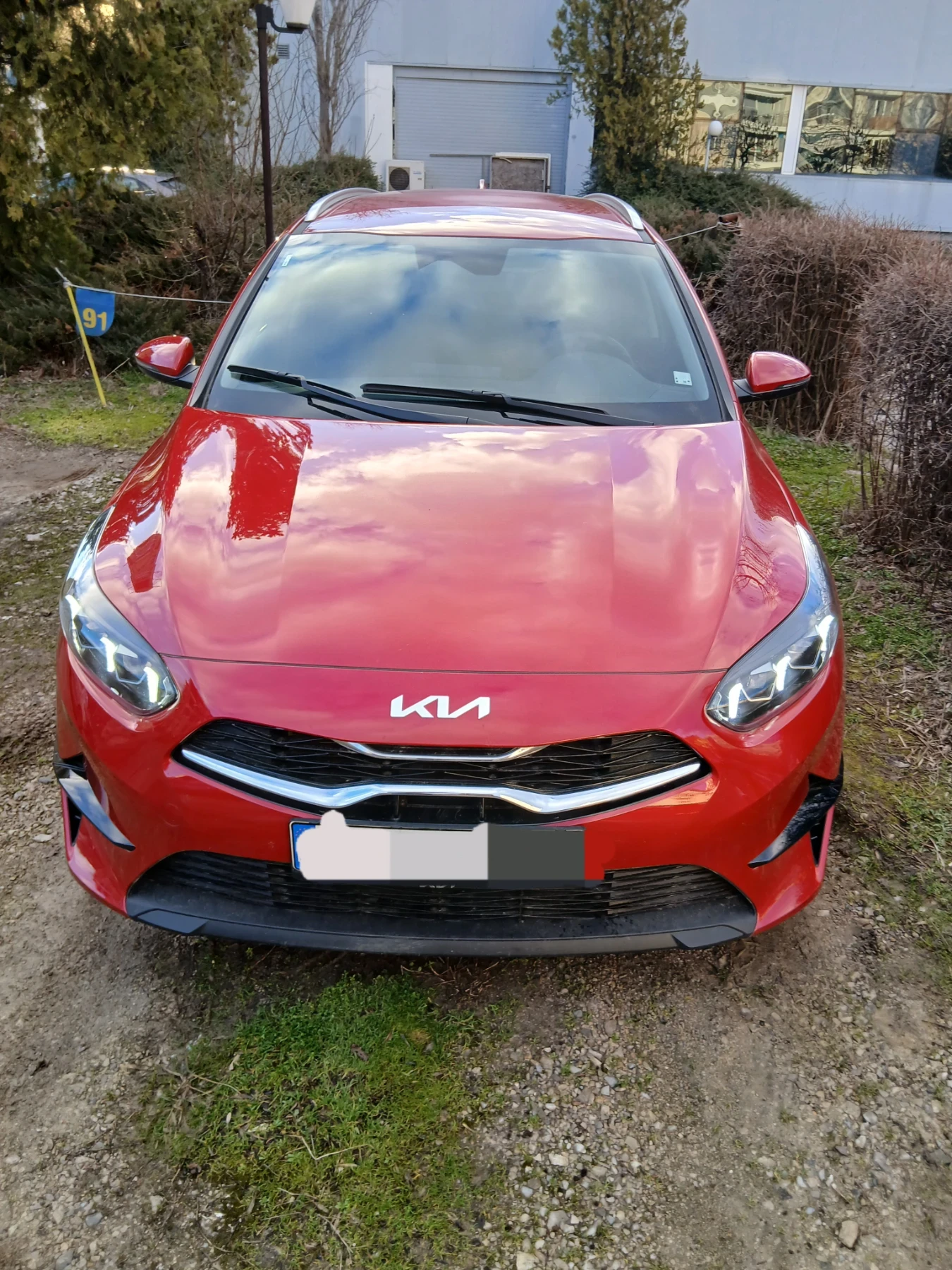 Kia Ceed Executive benzin, снимка 2 - Автомобили и джипове - 53613834