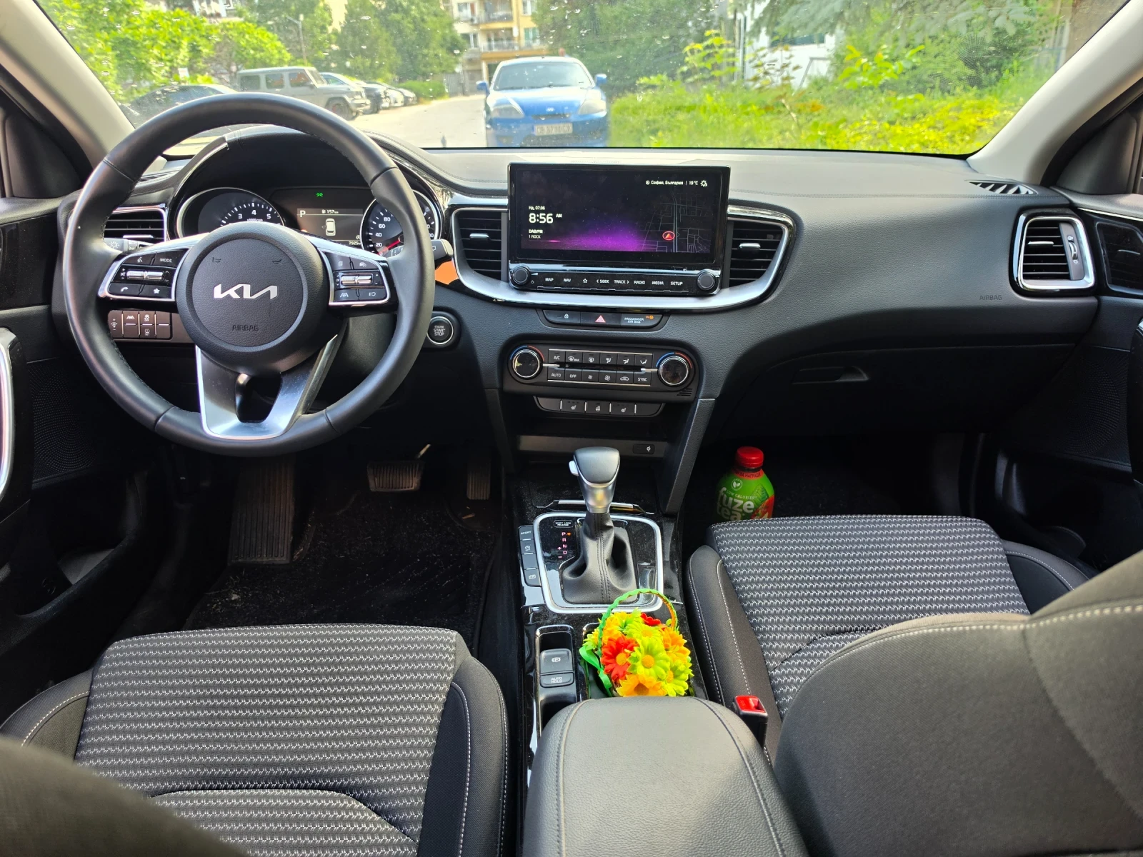 Kia Ceed Executive benzin, снимка 8 - Автомобили и джипове - 53613834