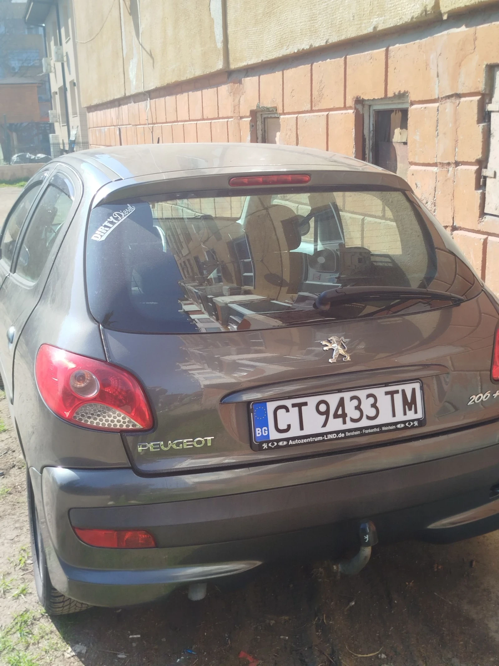 Peugeot 206 Лек, снимка 14 - Автомобили и джипове - 53837649