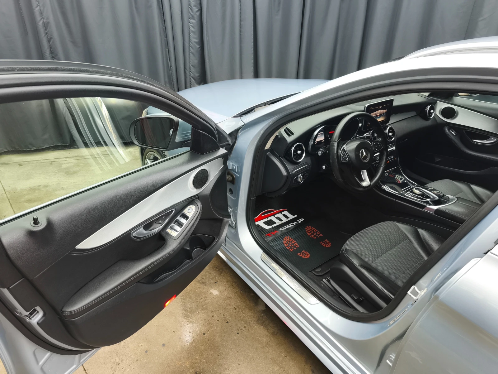 Mercedes-Benz C 220 CDI Automatic * AMG* 170k.c Euro6B, снимка 7 - Автомобили и джипове - 53898816