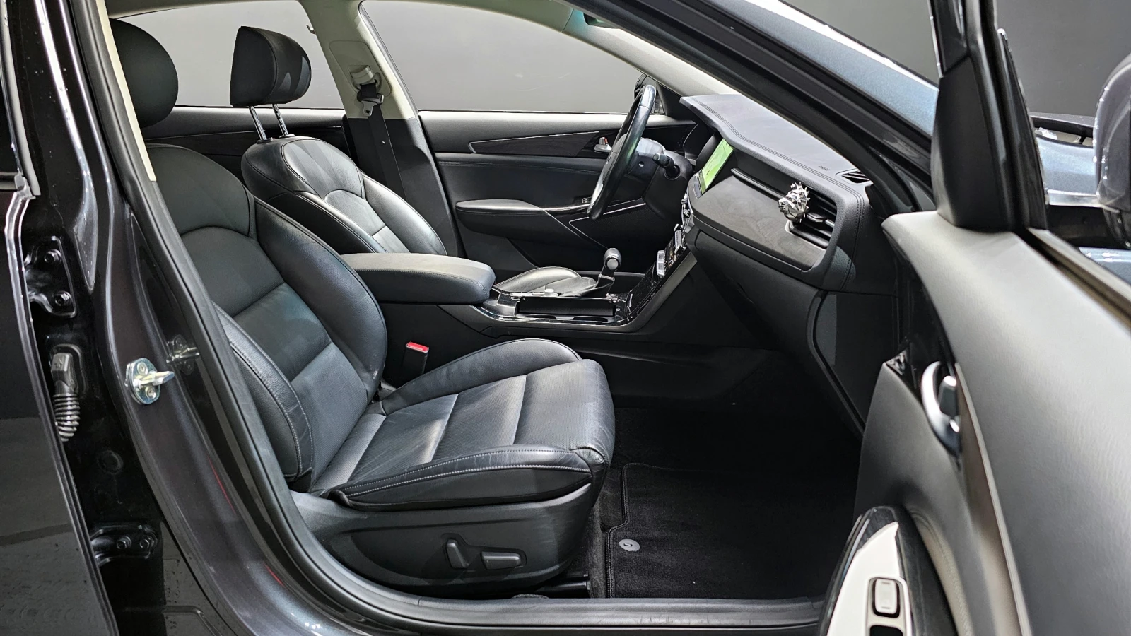 Kia K7 3.0LPI TRENDY autogeorge.com | Mobile.bg � ����������� 10