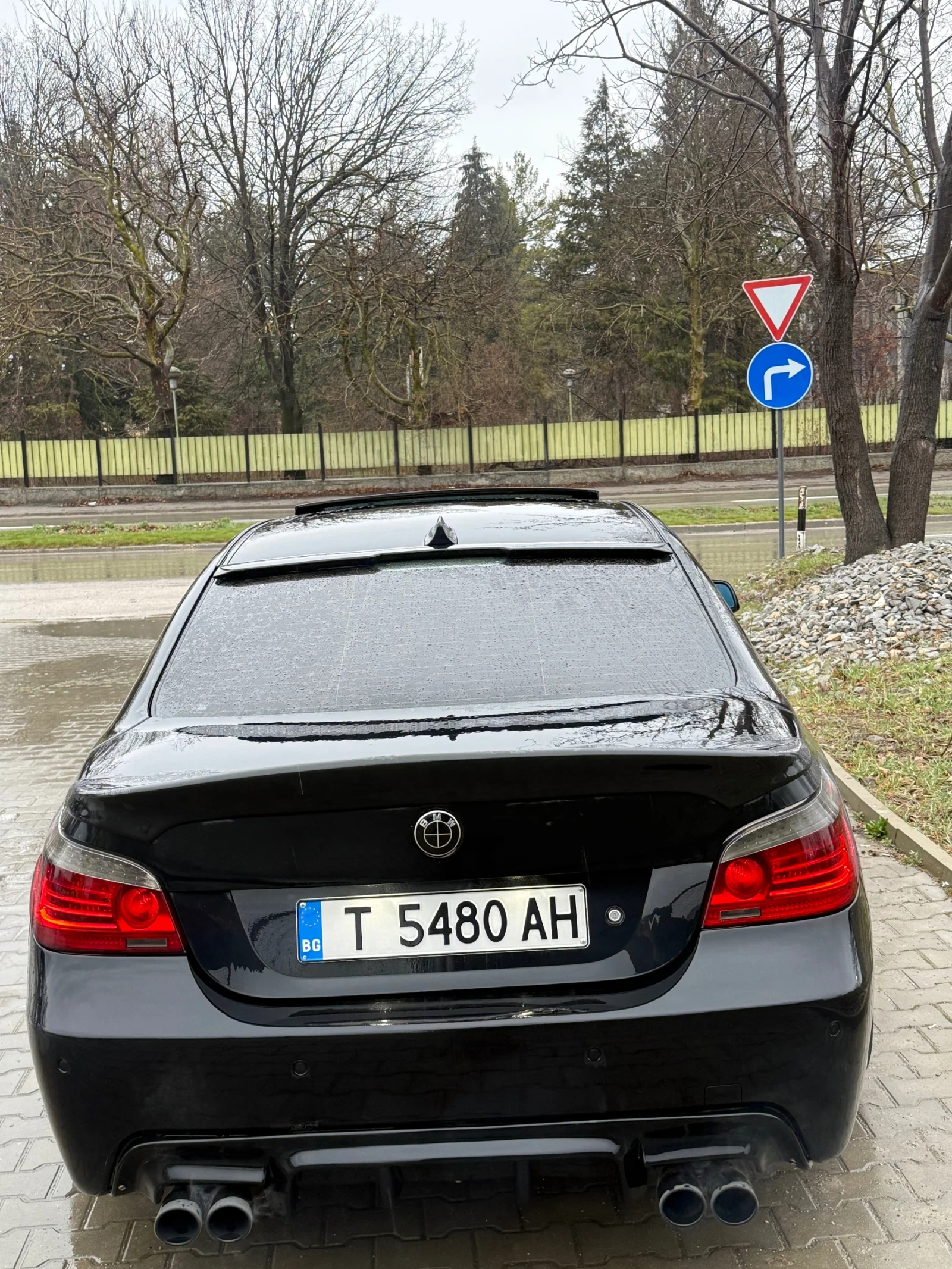 BMW 530, снимка 4 - Автомобили и джипове - 54088032