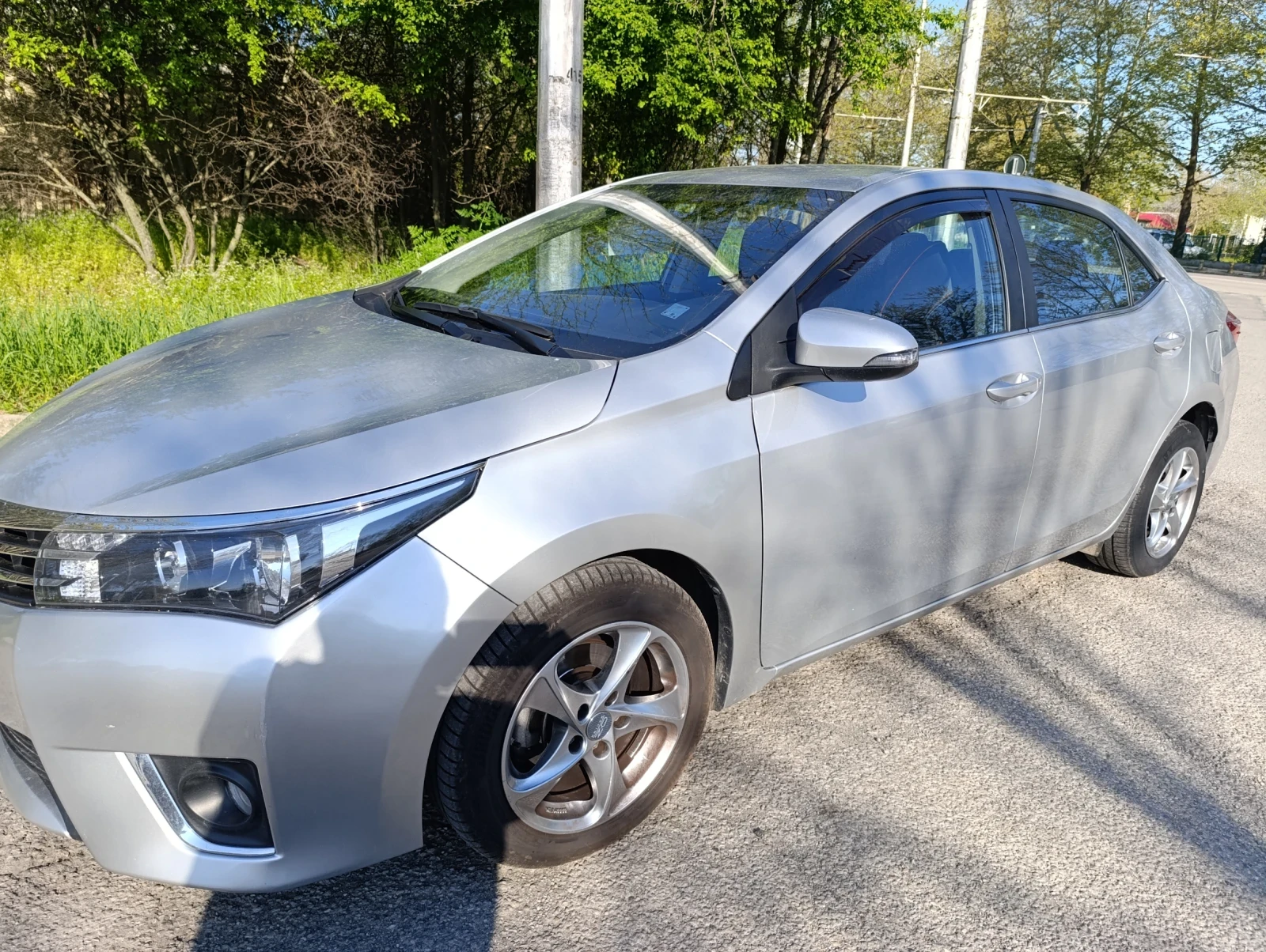 Toyota Corolla Дизел, снимка 3 - Автомобили и джипове - 54391818