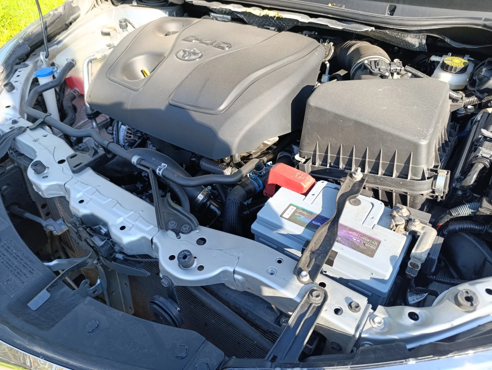 Toyota Corolla Дизел, снимка 5 - Автомобили и джипове - 54391818